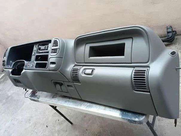 Chevrolet Dashboard Column Cover – Fits 2000 Chevy Models