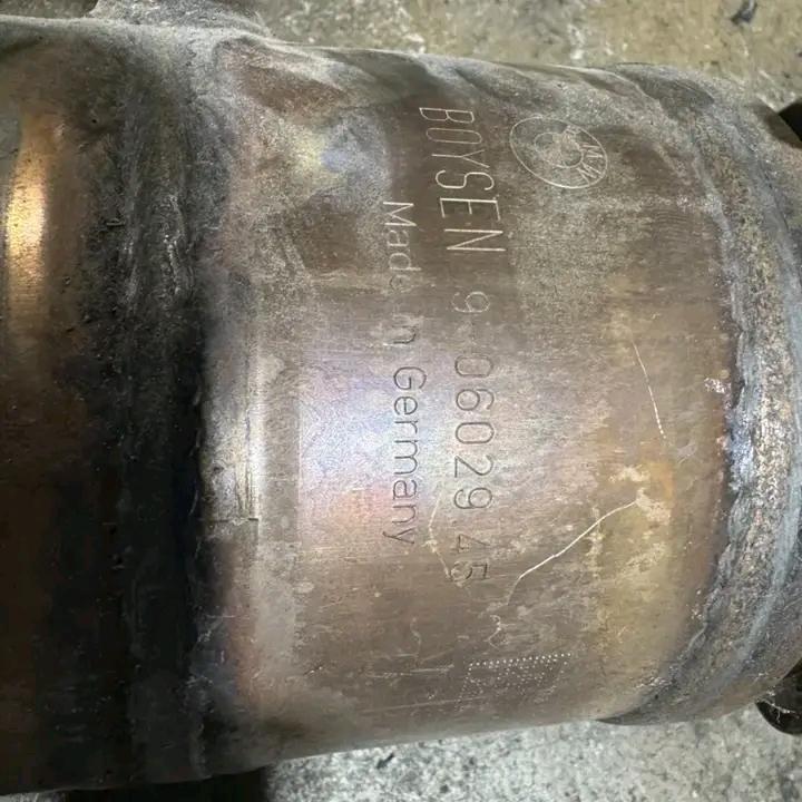 USED BMW N63 Catalytic convertor Left and Right (7 599 095 and 7 599 094) OEM