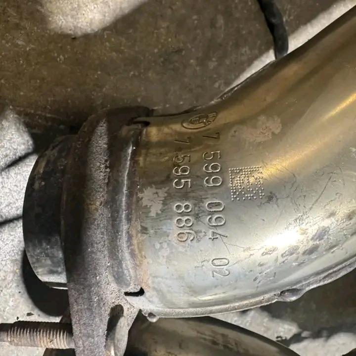 USED BMW N63 Catalytic convertor Left and Right (7 599 095 and 7 599 094) OEM