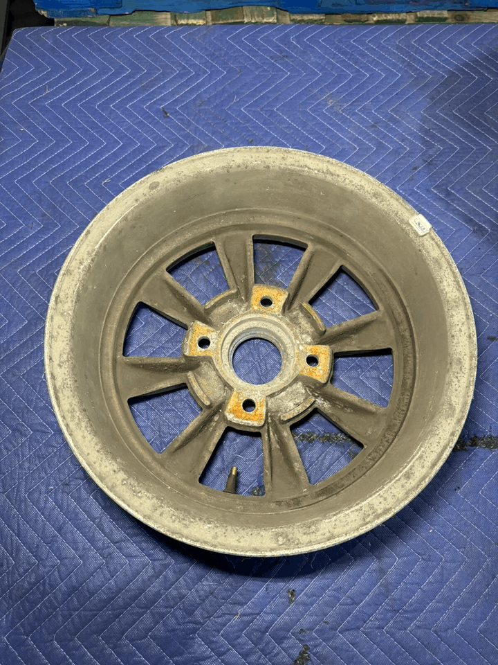 Vintage 8-Spoke Alloy Wheel – 4x130 Lug Pattern | Fits VW Beetle / Super Beetle"